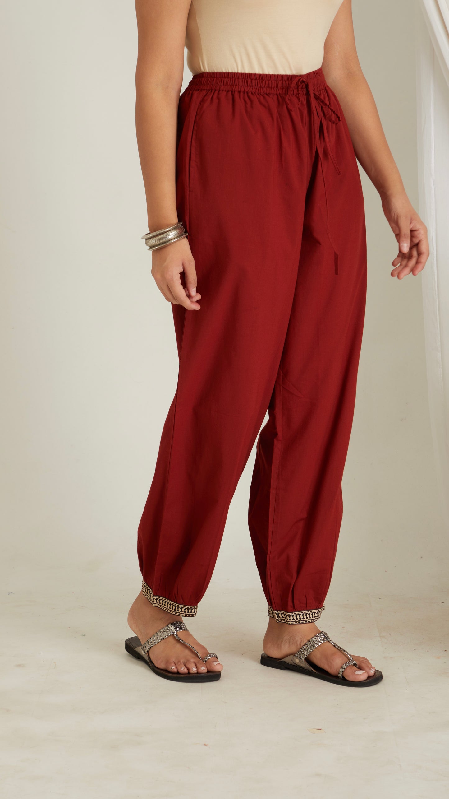 Lipiksha Maroon Solid Cotton Pants