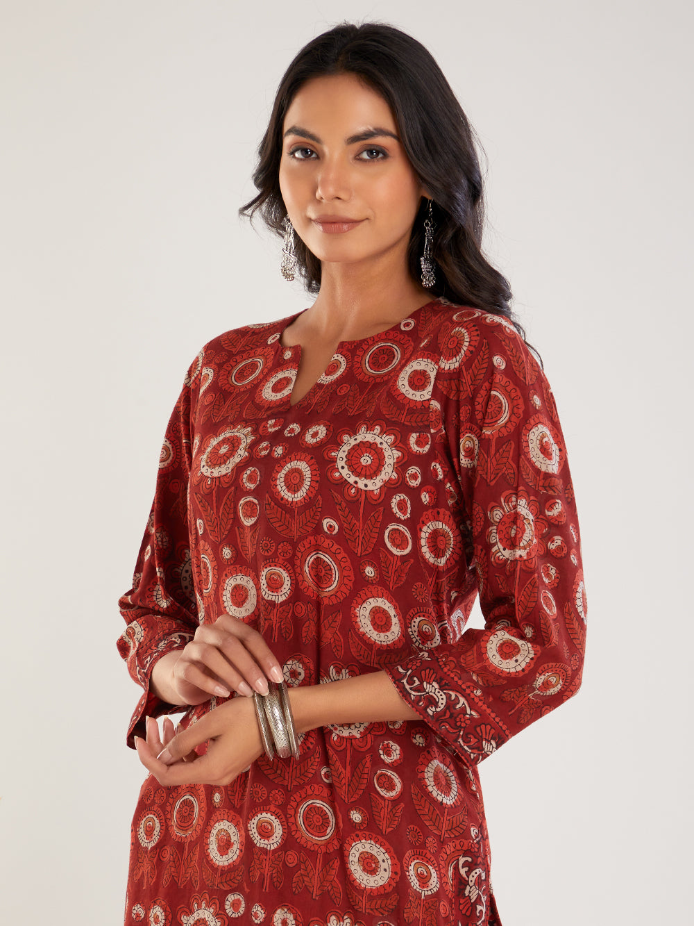 Red & Beige Vanaspati Ajrak Cotton Kurta