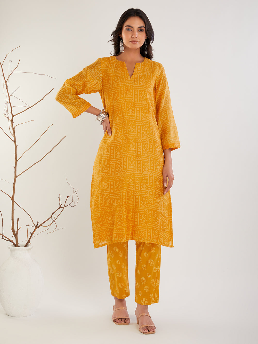 Hand Block Printed Chanderi Silk Suit Set- Mustard Bandhni ( 3 Piece )