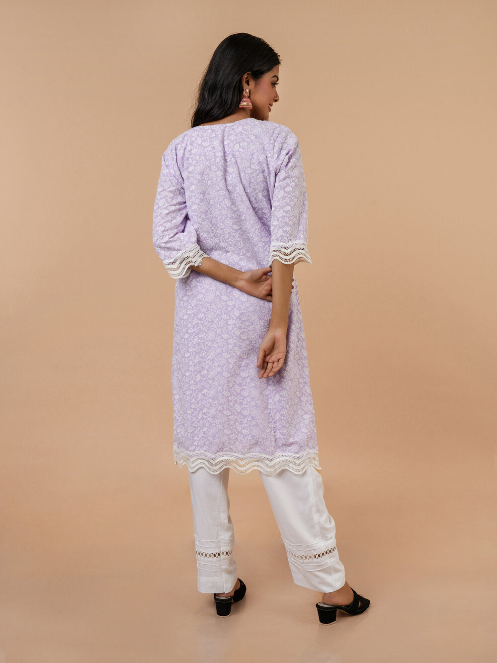 Lavender Chickenkari cotton Kurta Set
