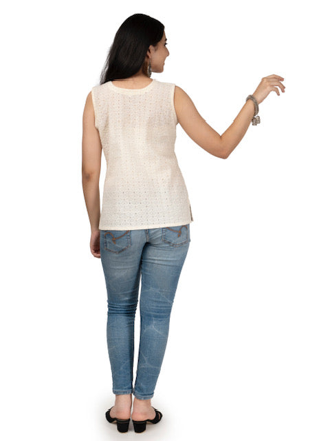 Schiffili Ivory sleeveless short kurti