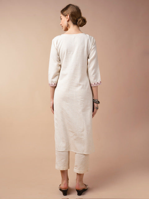 Accasi Off-White Handloom cotton suit Set