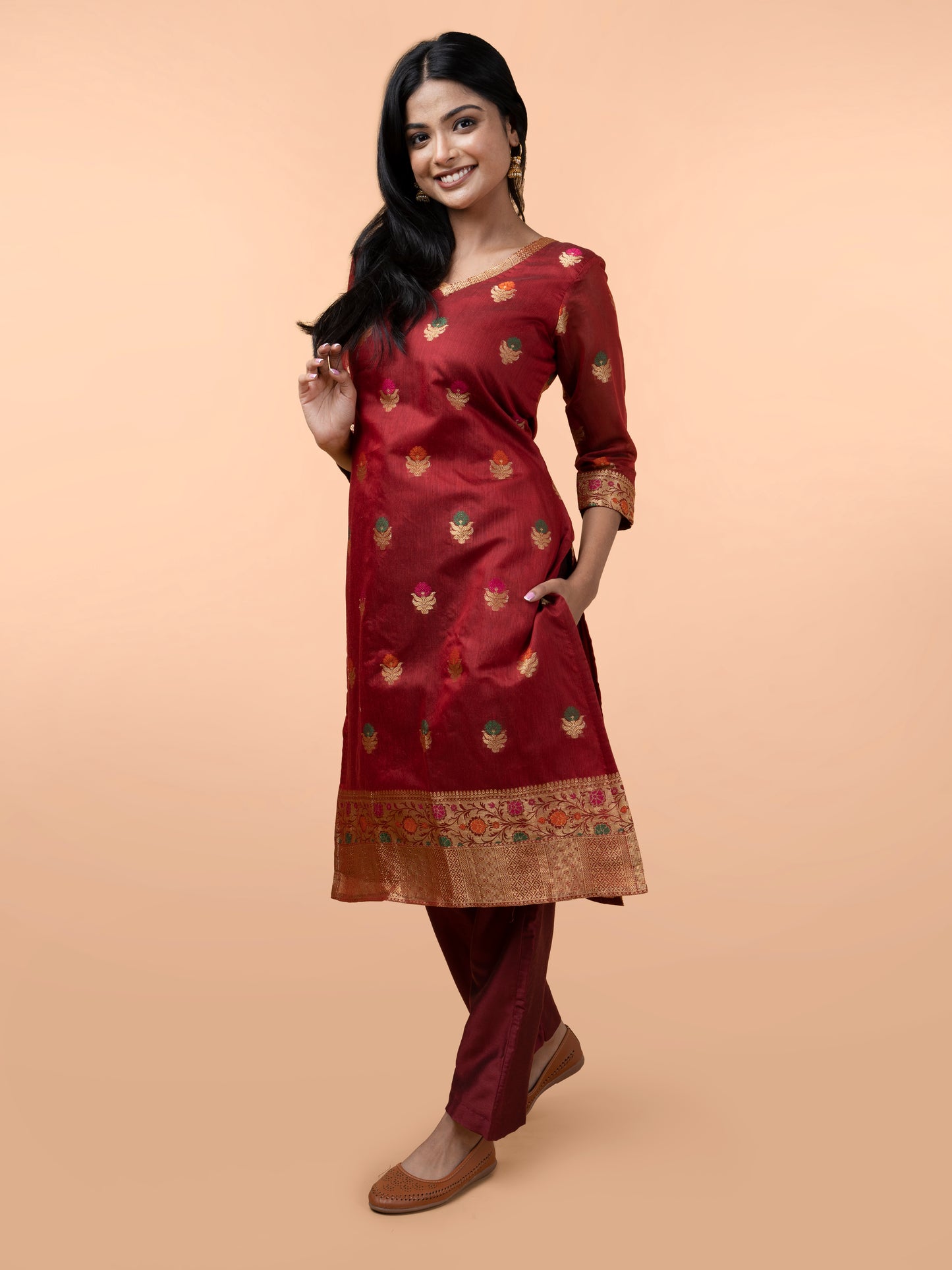 Vinaya Maroon Banarasi kurta