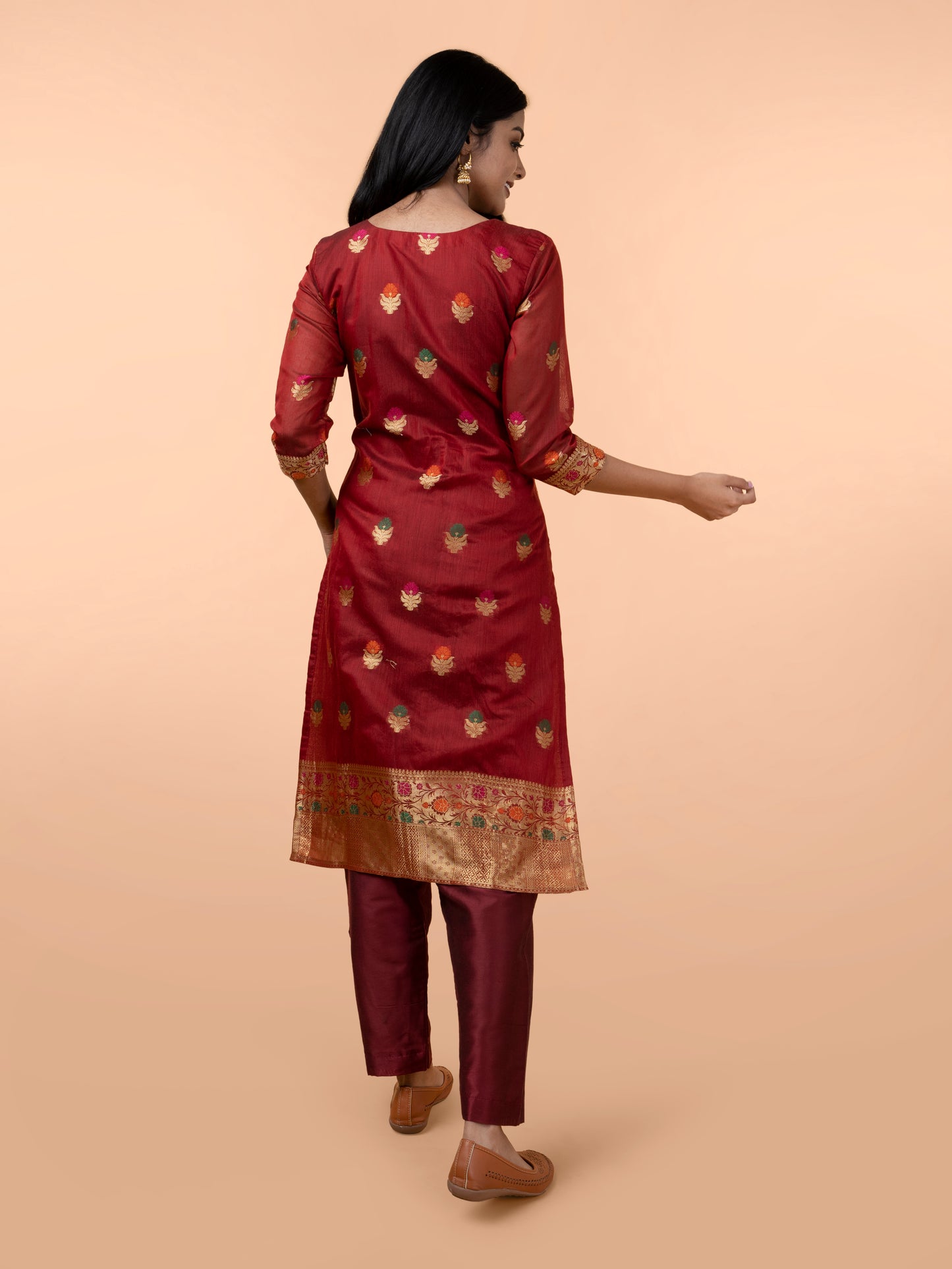 Vinaya Maroon Banarasi kurta