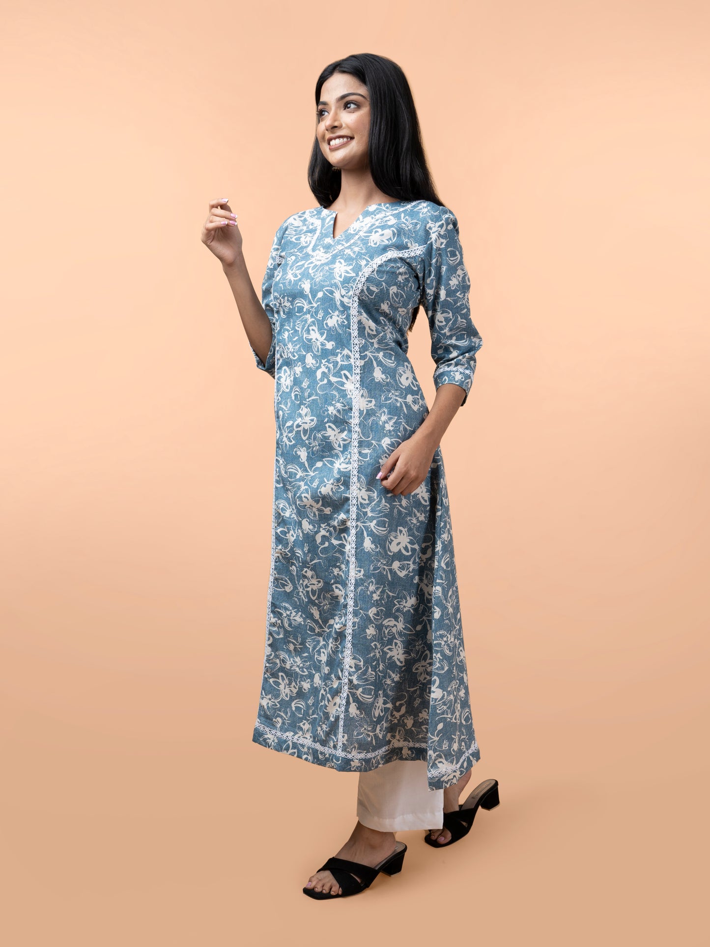 Varnika Blue printed cotton kurta