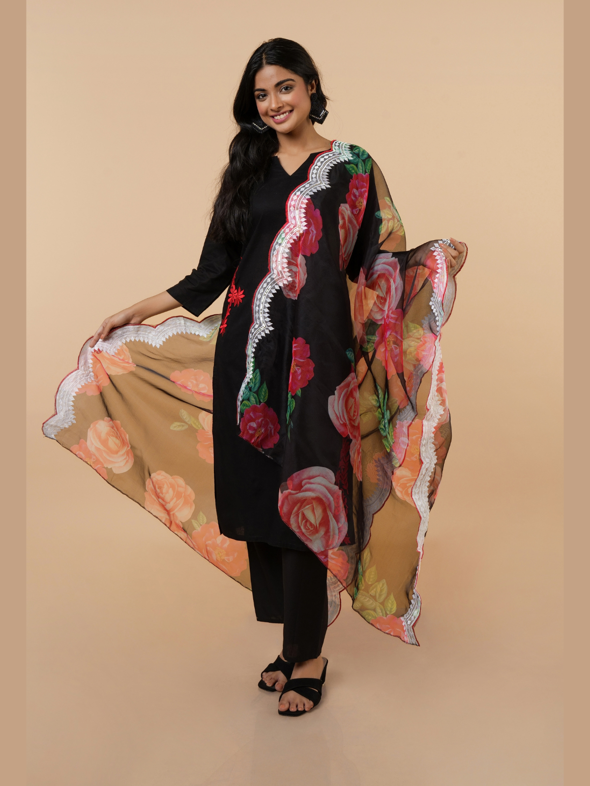 Eadha Black embroidered cotton kurta set- set of 3