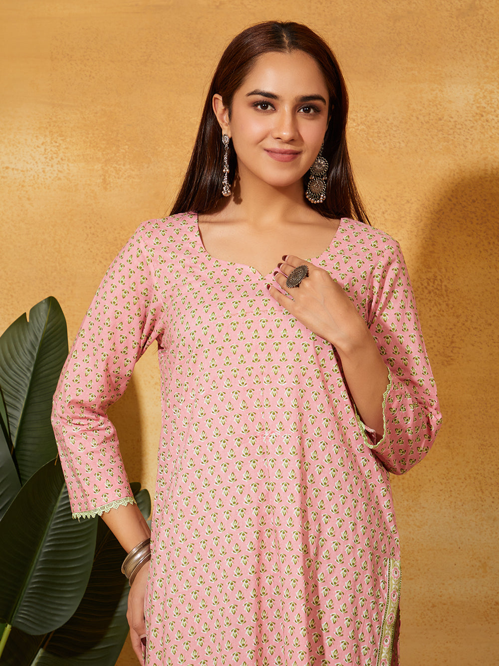 Hand Block Printed Cotton Suit Set- Light Pink Floral ( 3 Piece )