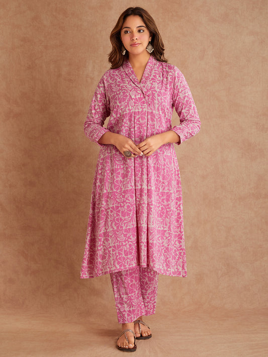 Payal Hand Block Printed Barbie Pink Suit Set( 2 piece)- Front View