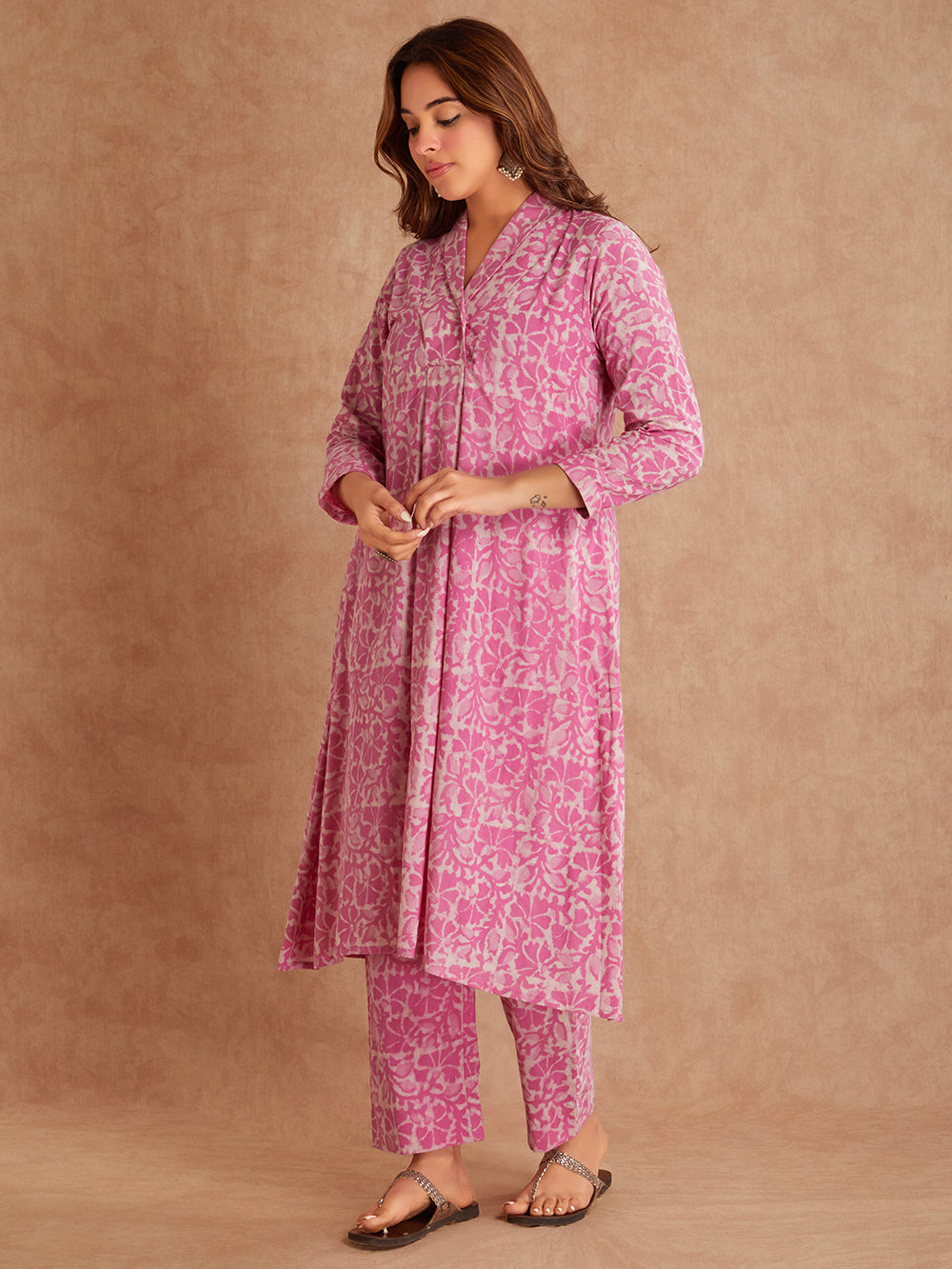 Payal Barbie Pink Hand Block Printed  Suit Set( 2 piece)- Side View