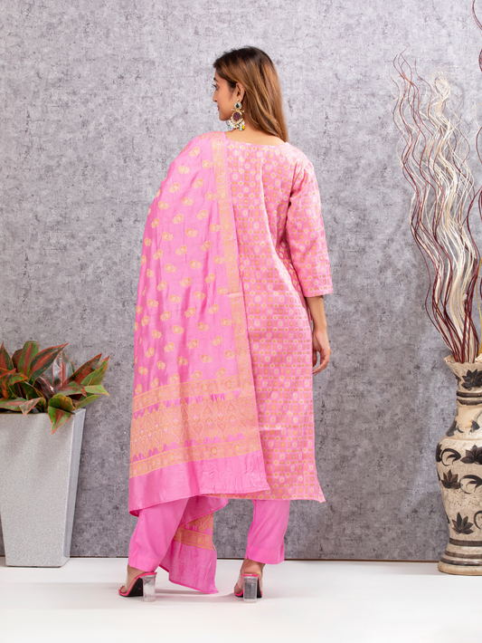 Back view of Pink Mulberry Silk Jacquard Kurta showing Round neckline and subtle shine of silk fabric| Meeta's