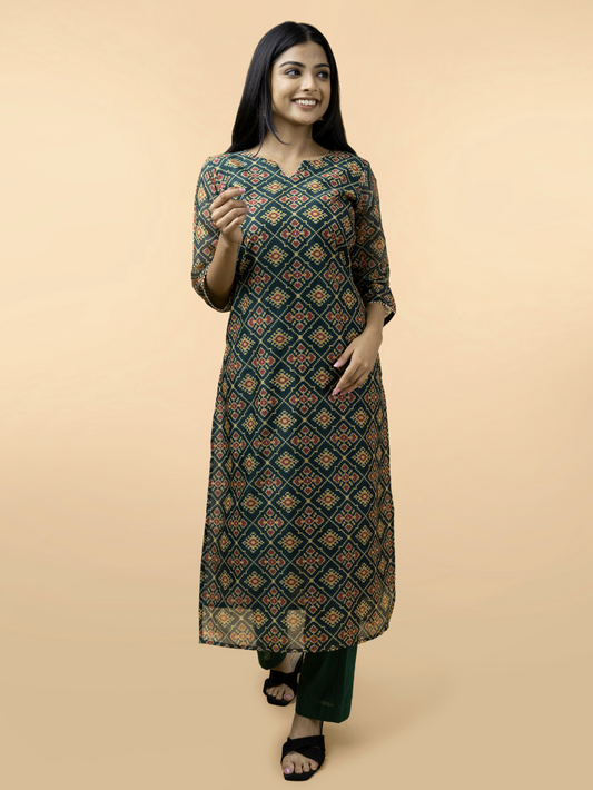 Front View: "Front view of Gul Green Chanderi Silk Kurta with traditional hand block print and V-neckline."