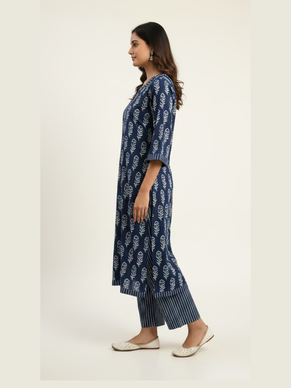 Left View Of Irha Hand Block Printed Cotton Suit Set ( 2 Piece) Meeta's