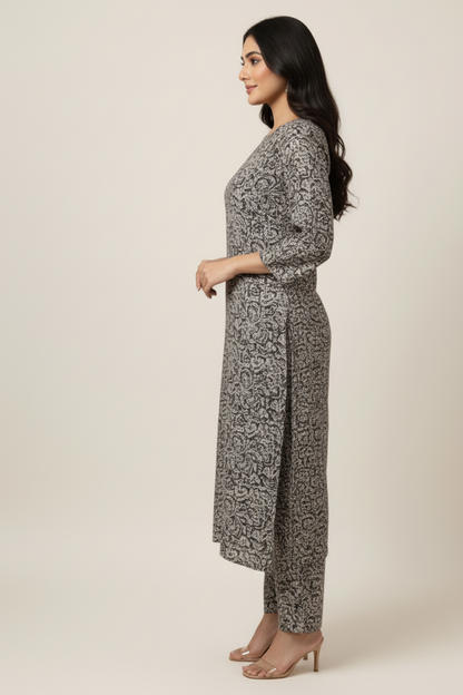 Noor Kalamkari Cotton Suit Set (2 Piece)- Black & Off-White